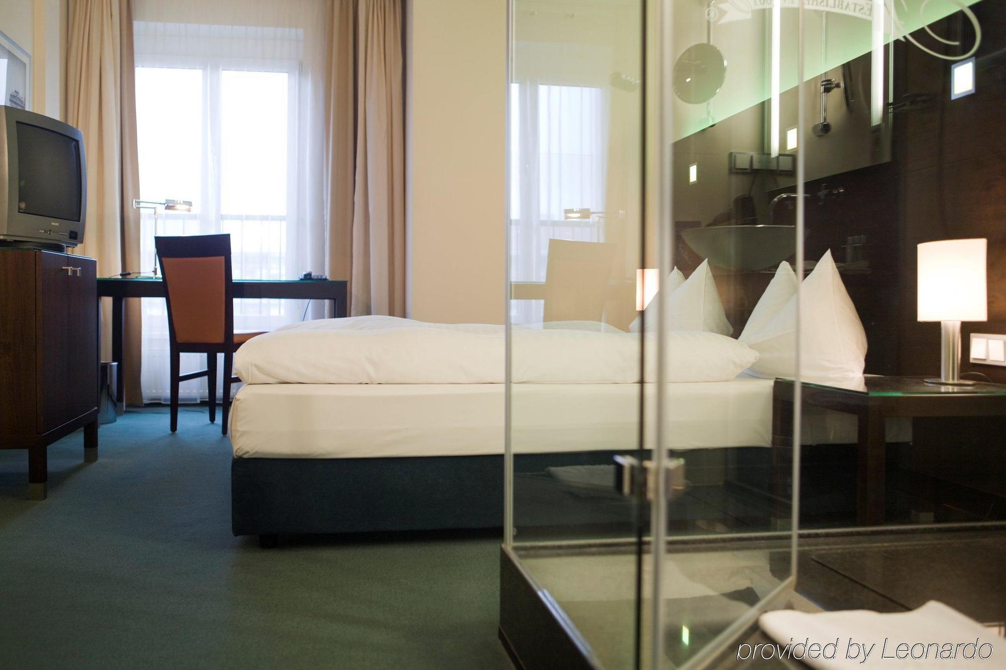 Flemings Hotel Frankfurt Hamburger Allee Frankfurt am Main Bilik gambar